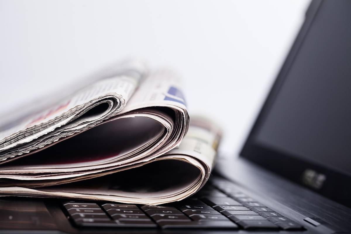 Reinventing Journalism: The Rise of Hybrid Work Models in Newsrooms